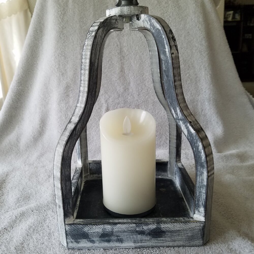 NICOLE'S HOME ACCENT RUSTIC FARMHOUSE SILVER- WASHED WOOD LANTERN
